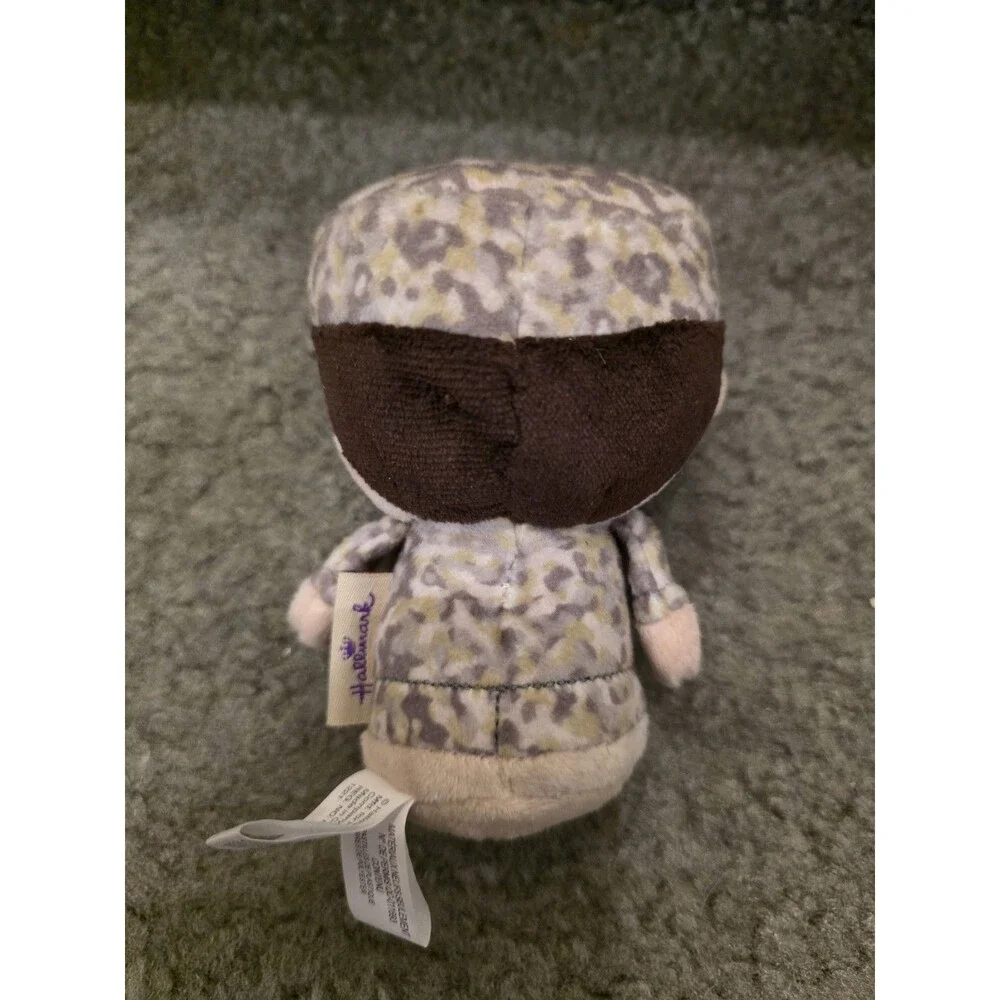 Hallmark itty bittys
